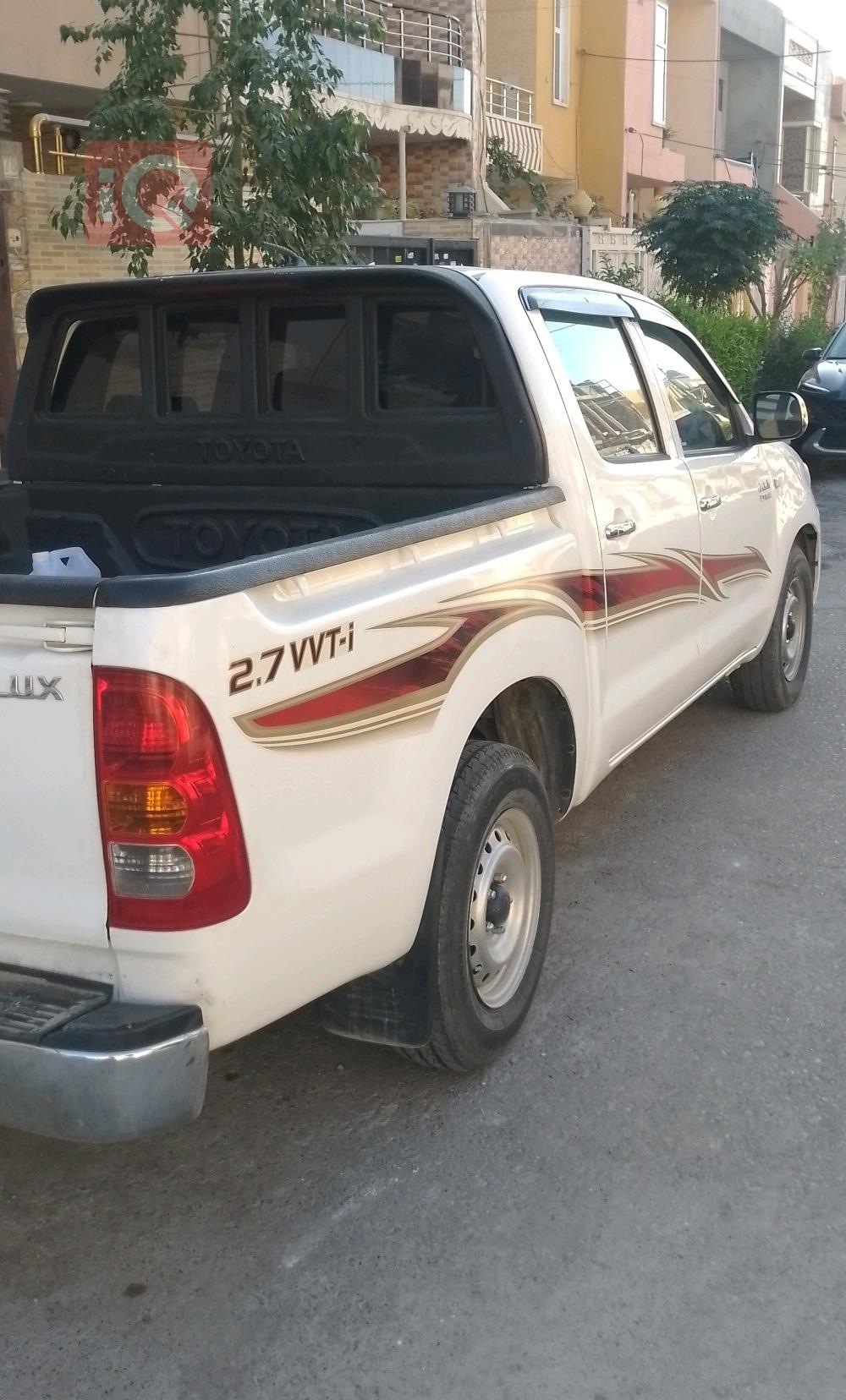 تويوتا هايلوكس